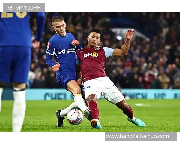 桑德兰主场迎战阿斯顿维拉双方争夺英冠关键三分的激烈对决