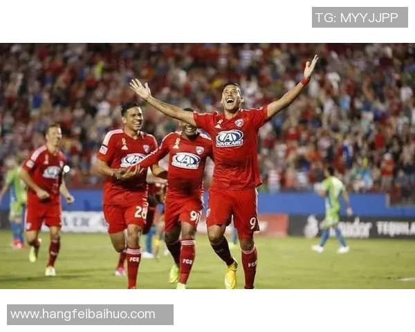 玛丽港与华沙军团激战正酣谁将赢得这场足球盛宴的胜利