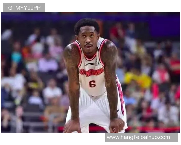 马尚布鲁克斯：从NBA到中国篮球的传奇旅程与辉煌成就